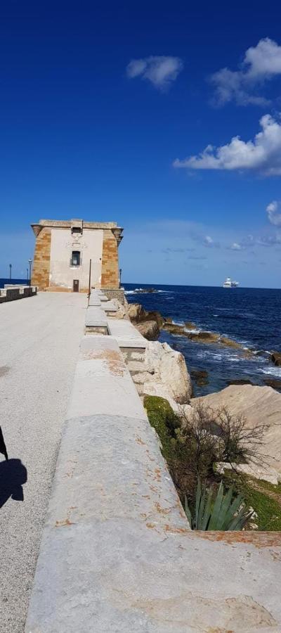 Casa Anna Hotell Trapani Exteriör bild